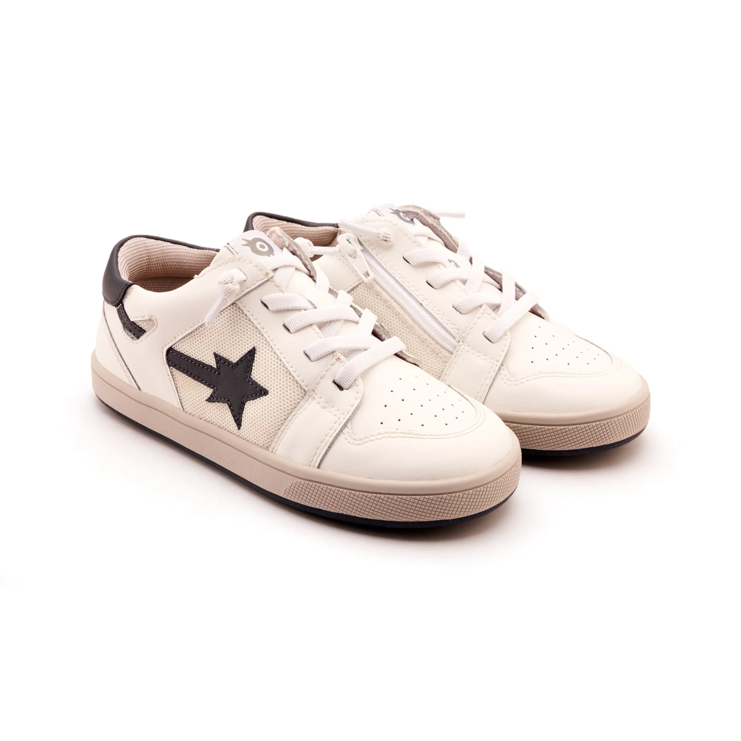 1045 Star Runner