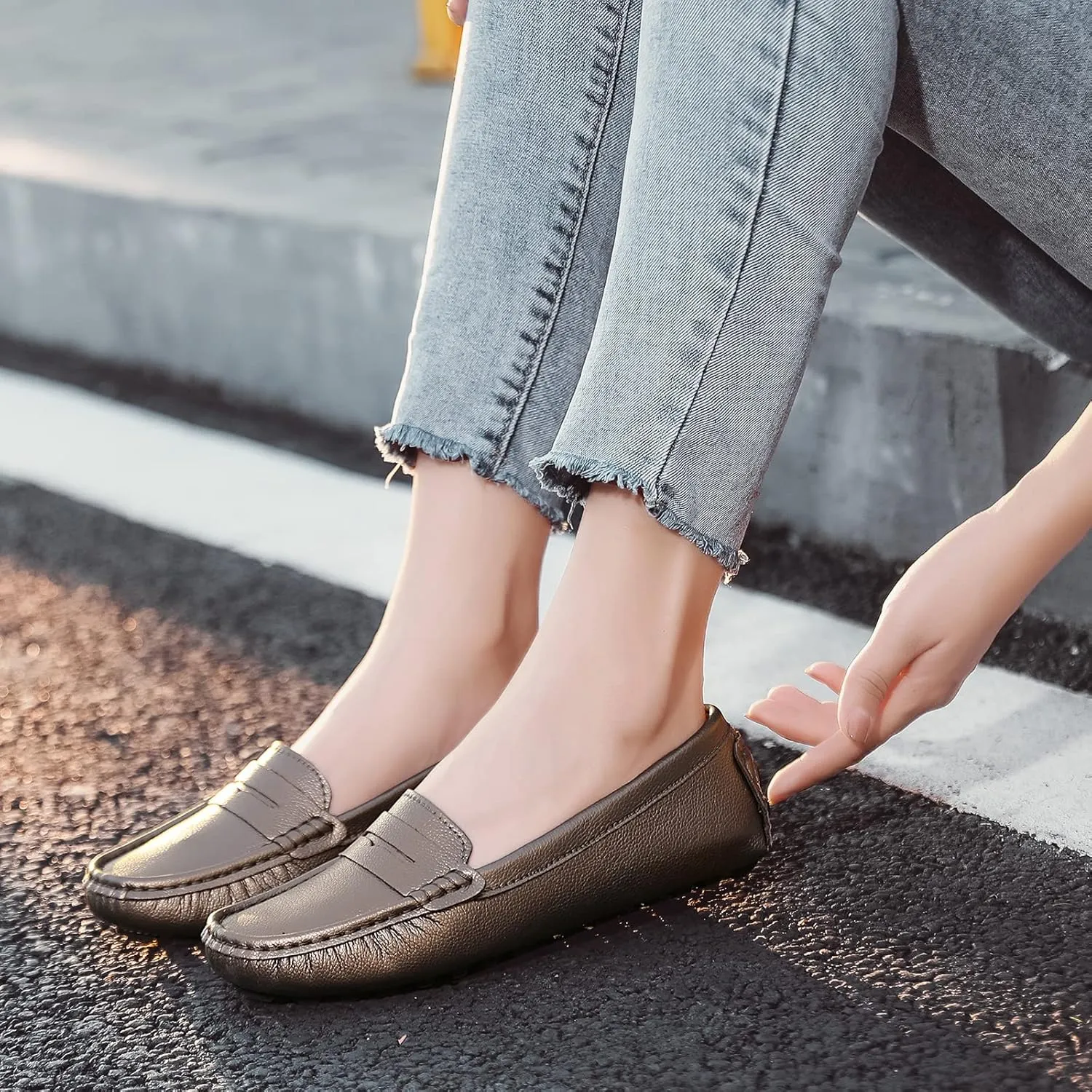 BEAUSEEN Women's Genuine Leather Penny Loafers Classic Driving Moccasins Casual Slip On Comfort Women Loafer Shoes