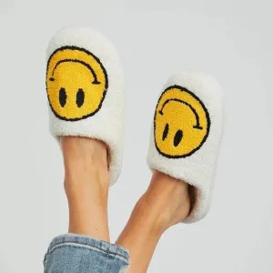 Cosy Smiley Face Slipper Comfortable Slippers Funny Slippers Unique Gift Idea Fun and Comfy Slip-Ons