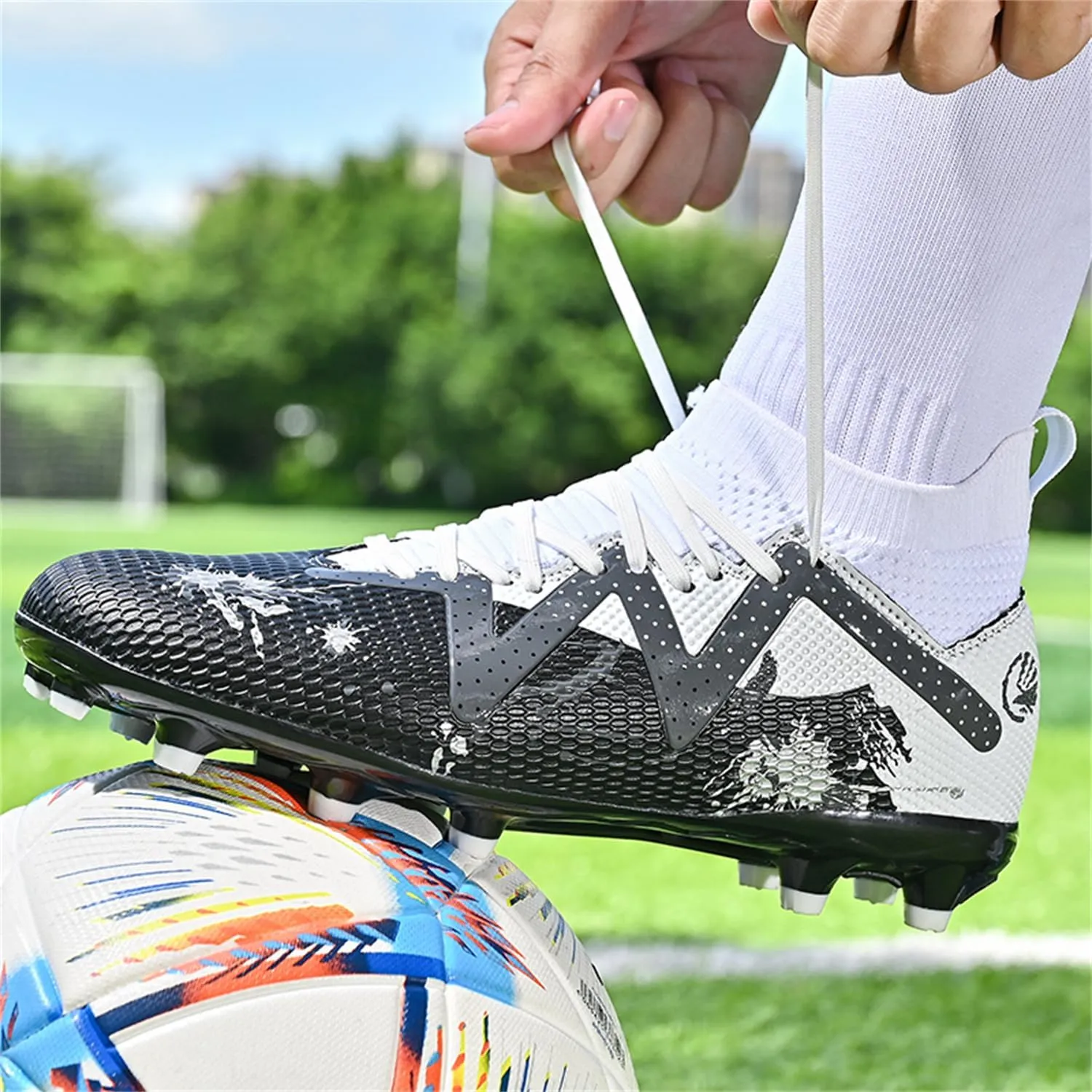 MDPCX Men's and Women's Football Shoes Non-Slip Shoes Professional high-top Breathable Non-Slip Sports Football Shoes Outdoor Indoor TF/AG