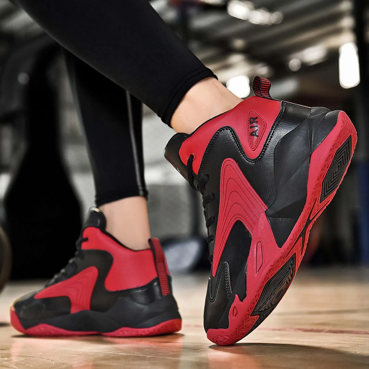 Men's Basketball Shoes Breathable Non-Slip Sneakers Fashionable Sports