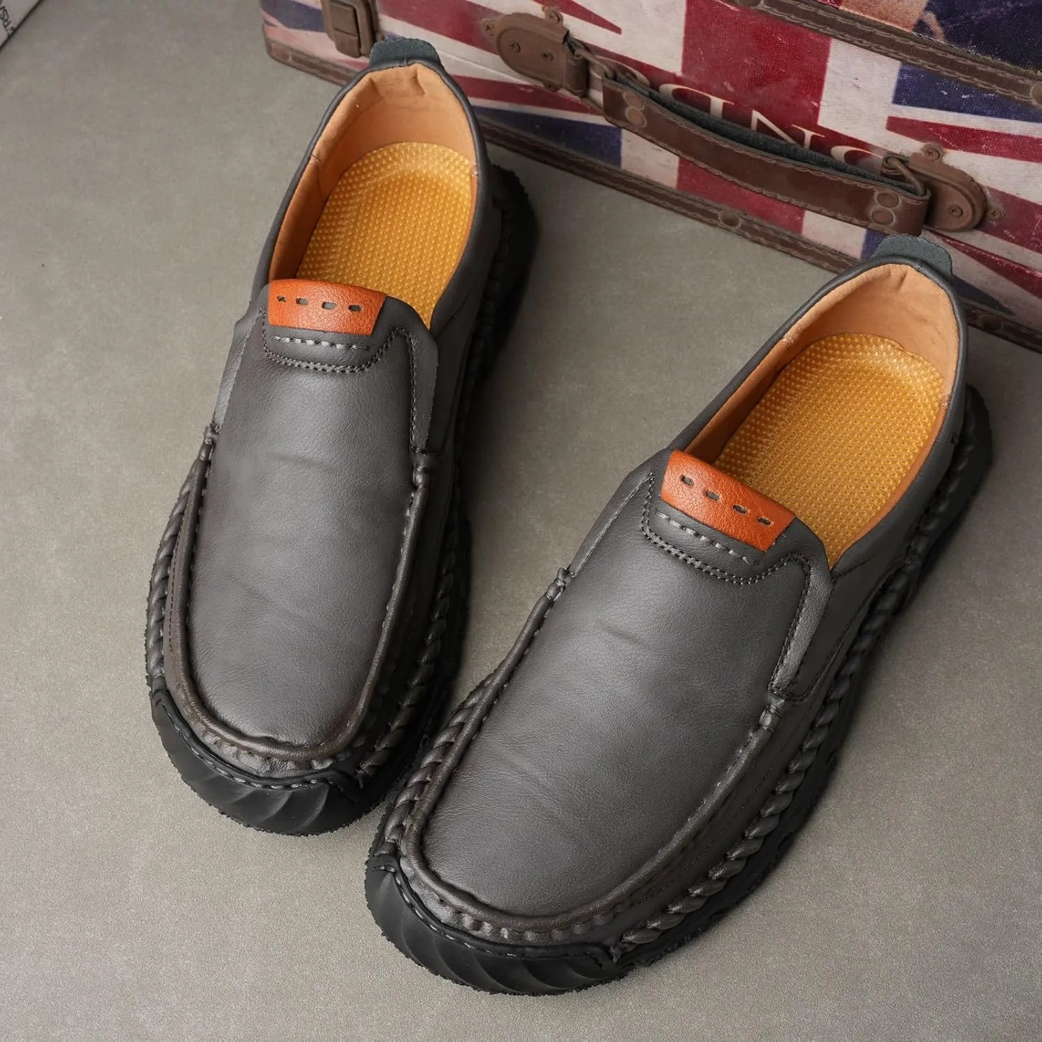 Men's Loafers Casual Slip On Shoes Soft Loafers Lightweight Driving Boat Shoes Comfortable Walking Loafers for Men