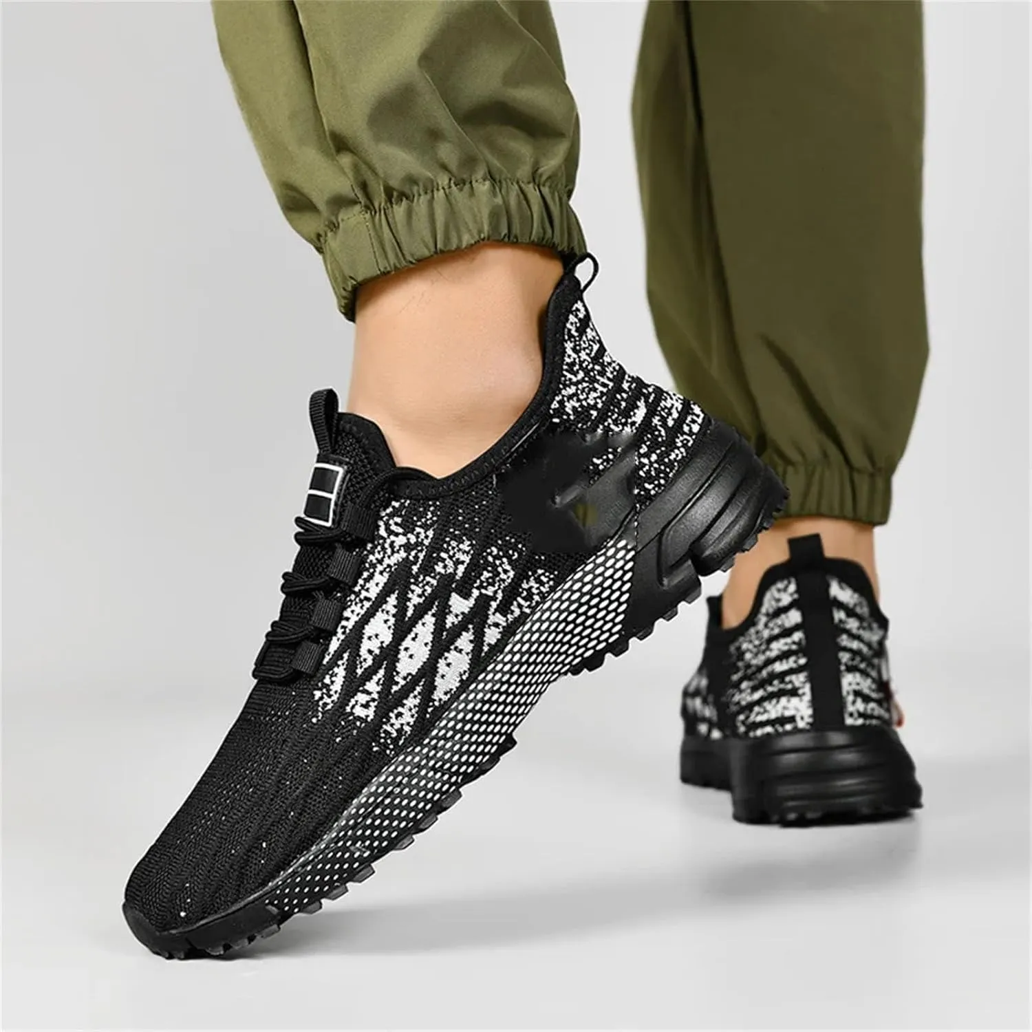 Men's Mesh Sneakers, Lightweight Breathable Running Shoes