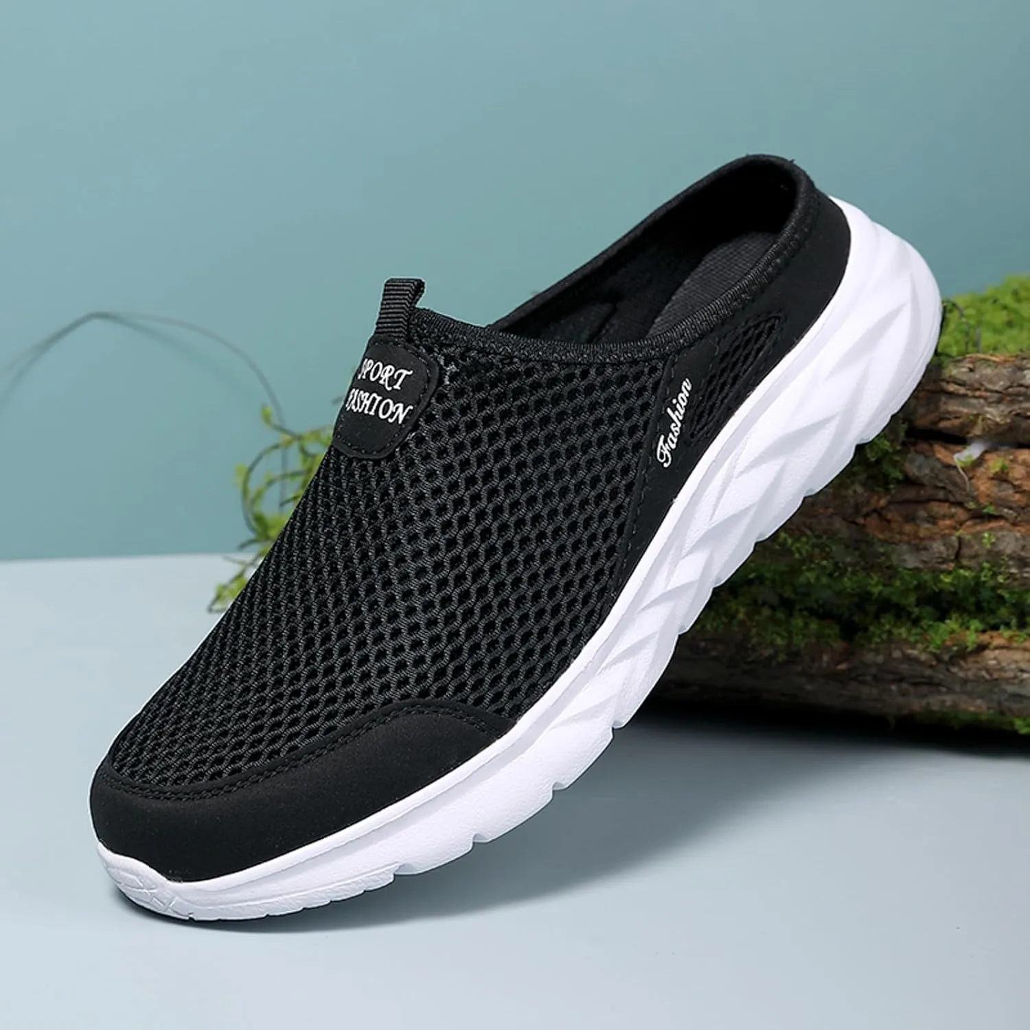 Men's Slip On Mesh Slippers Breathable Summer Shoes Lightweight Non Slip Beach Shoes Soft Flat Elderly Shoe