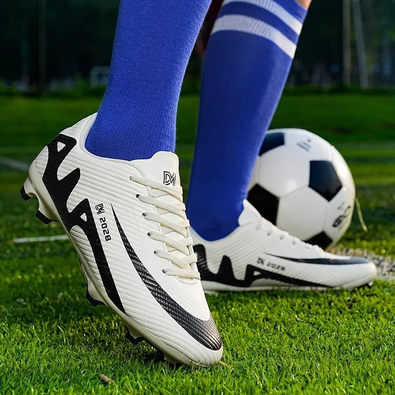 Men??s Womens Soccer Cleats Breathable Lightweight Training Fashion Sneaker Unisex Professional Training Turf Football Boots