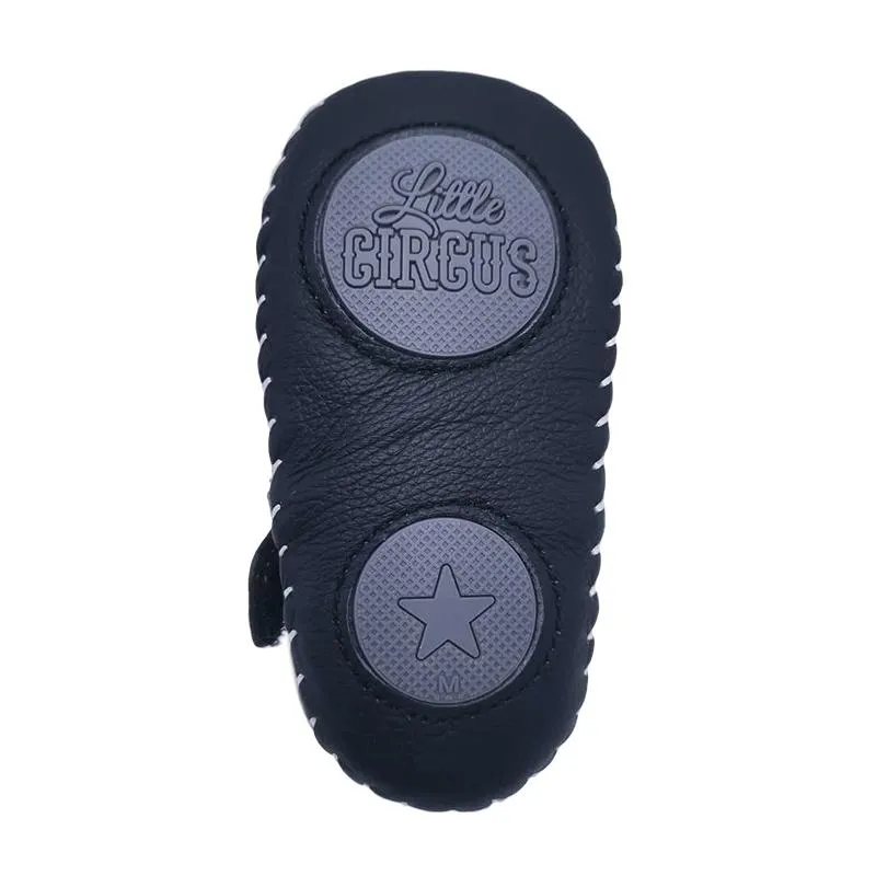 Oscar Sneakers