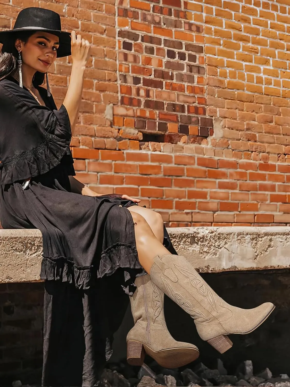 SHIBEVER Cowboy Boots for Women 2025: Black Mid Calf Cowgirl Boots Western Embroidered Country High Heel Round Toe Booties