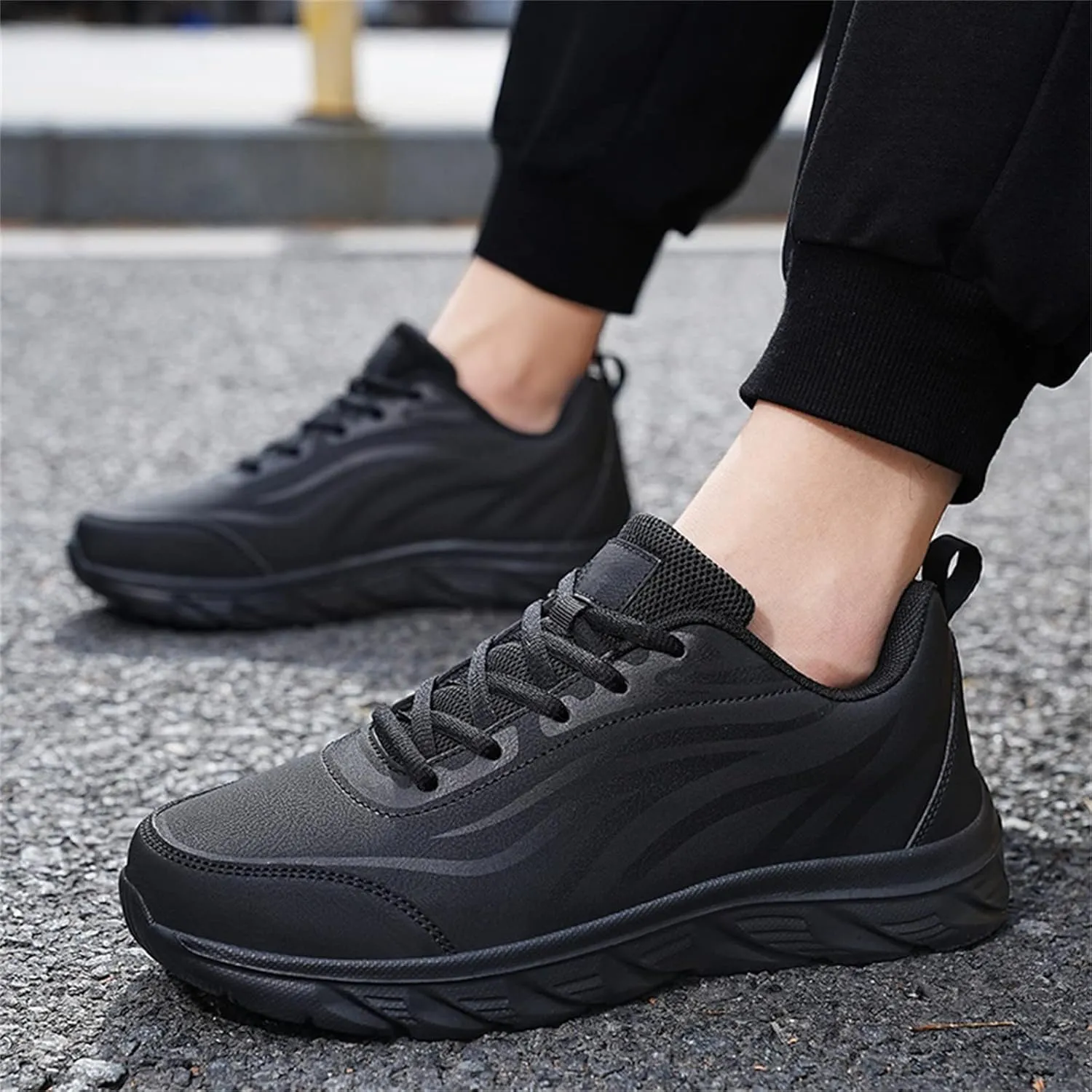Slip-on Walking Shoes for Men Wide Width Sneakers Lace-Up Hiking Shoes Outdoor Work Shoes Waterproof Trekking Shoes