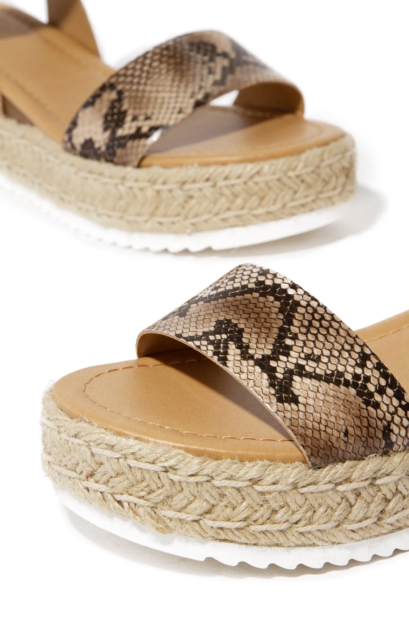 Soda Clip Natural Python Casual Espadrilles Trim Flatform Wedge Sandals