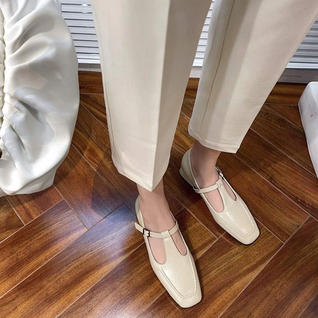 VOKLIN Women's Classic Square Toe T-Strap Penny Loafers Leather Flat Low Heel Mary Jane Dress Oxford Shoes