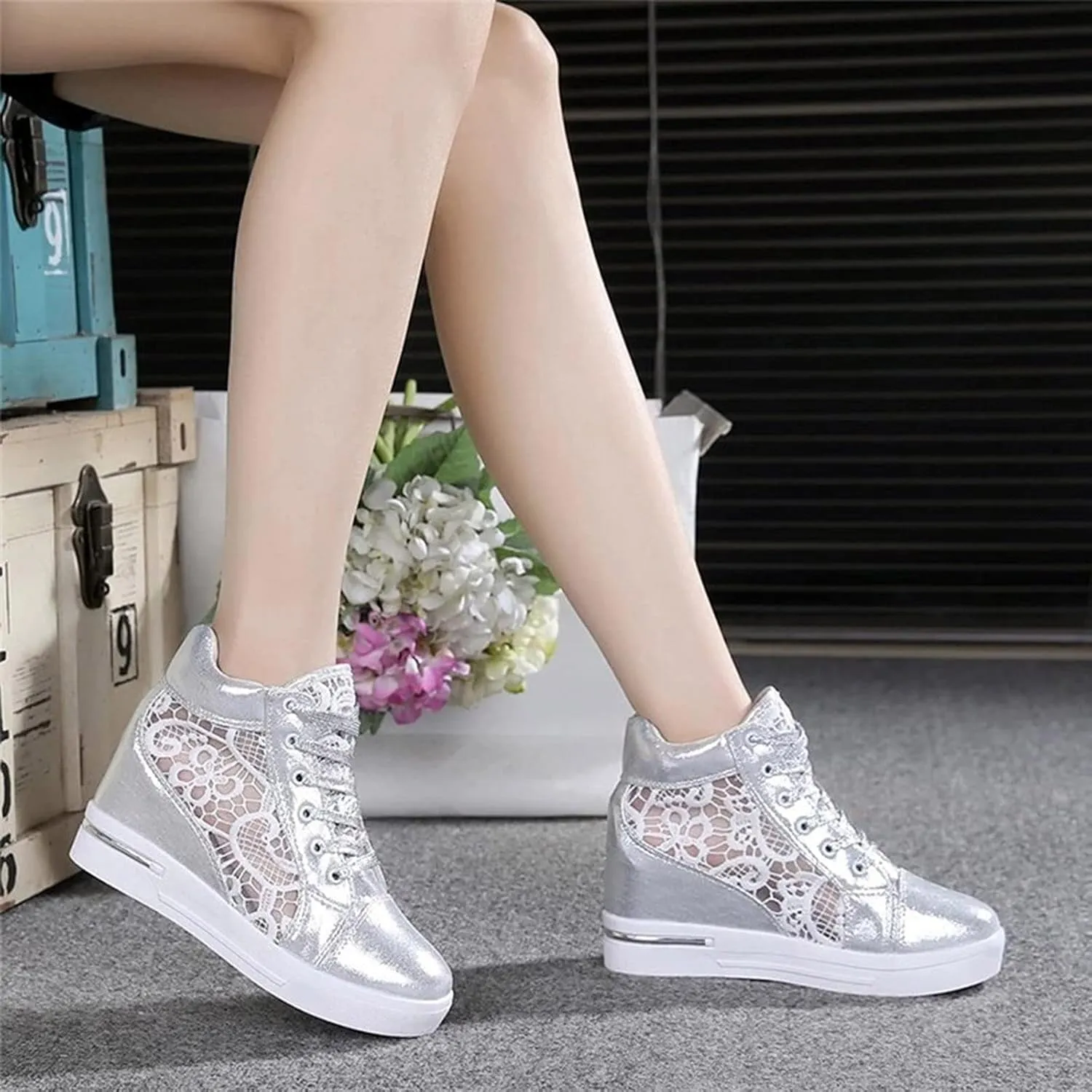 Walking Shoes for Women Platform Hidden Heels Sneakers Lace Up Chunky Bottom High Heels High Top Breathable Floral Shoes