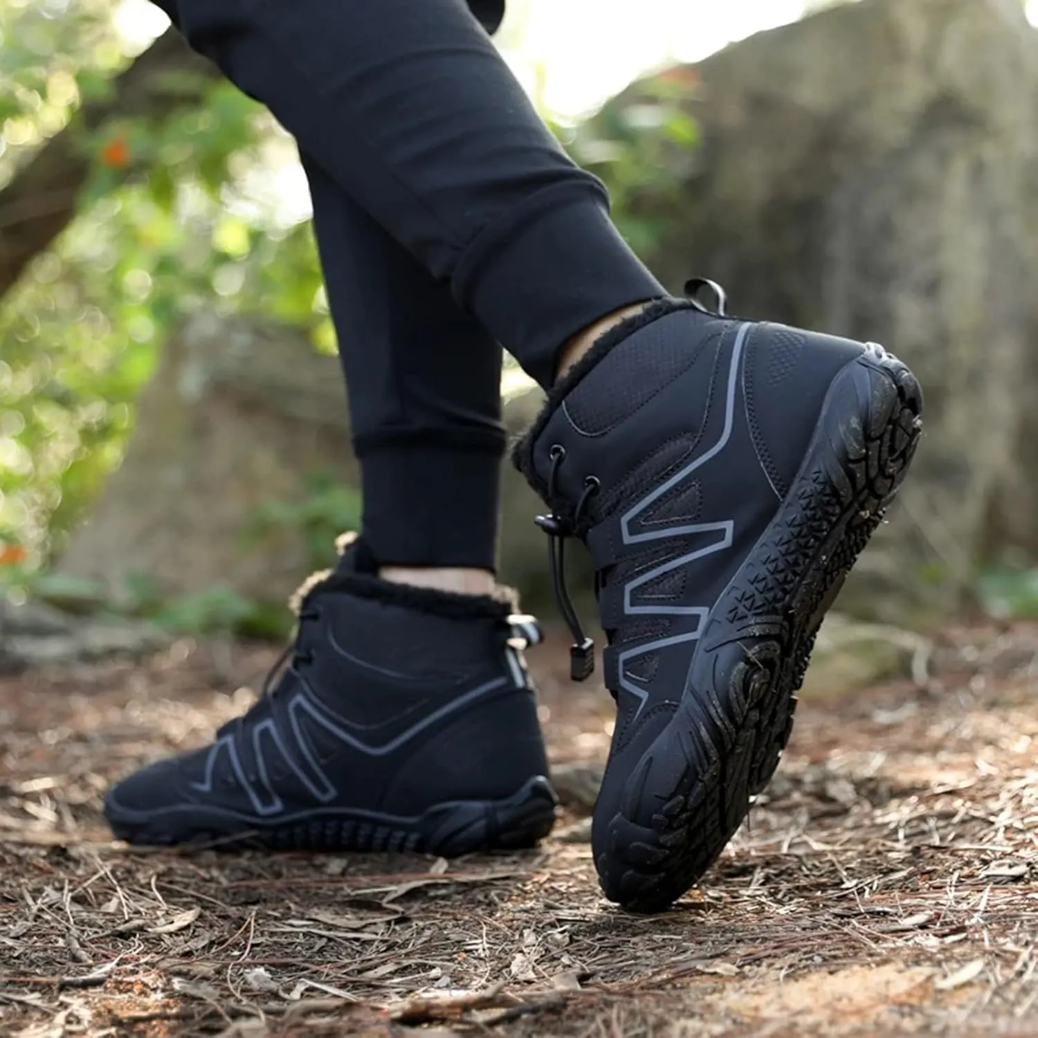 Winter Barefoot Shoes Women Men, Wide Toe Box Non-Slip Trail Running High Warm and Non-Slip Boots, Walking Boots(Black,47)