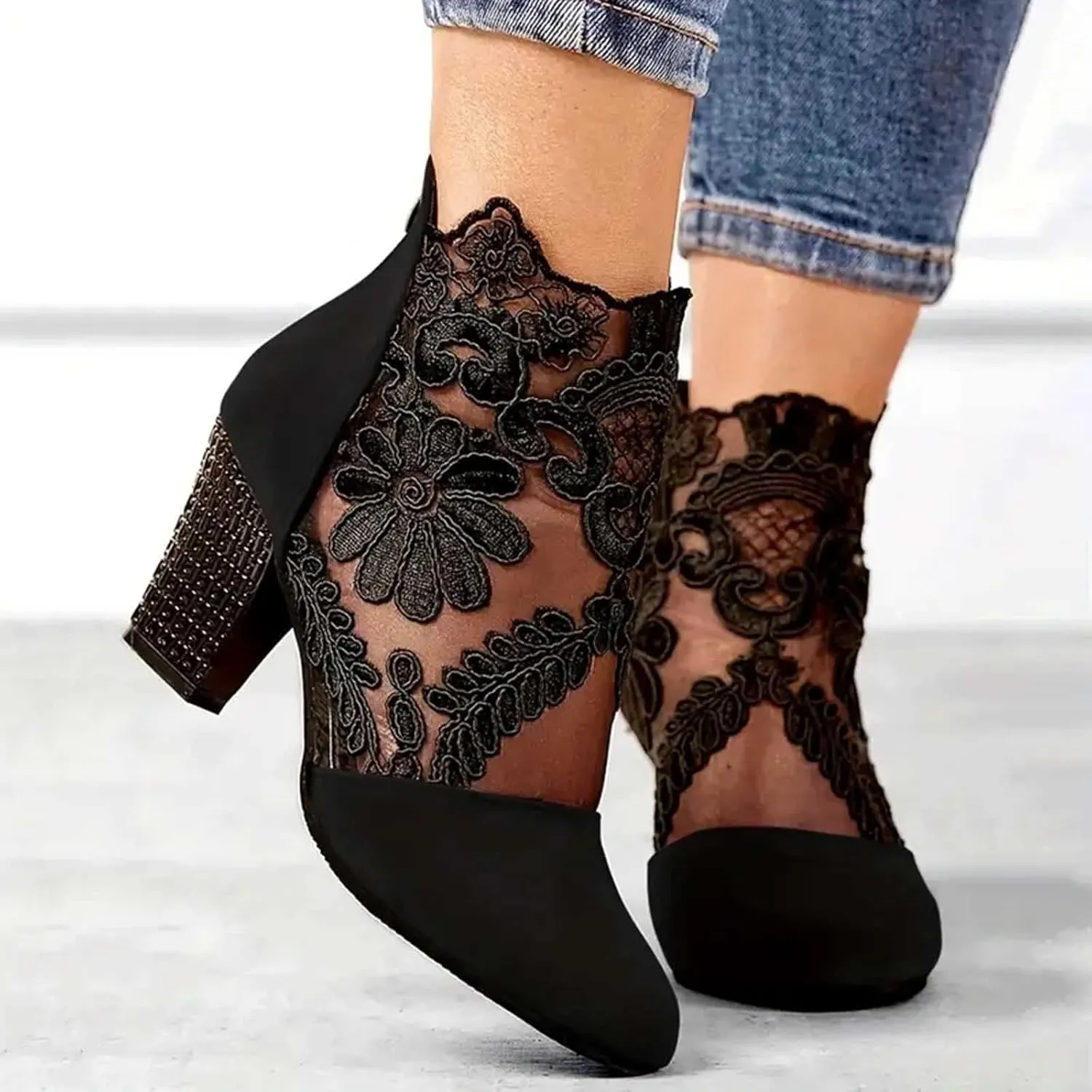 Womens Cowboy Boots Comfortable Chunky High Heel Round Toe Boots for Women Ankle Breathable Lace Short Cowgirl Boots