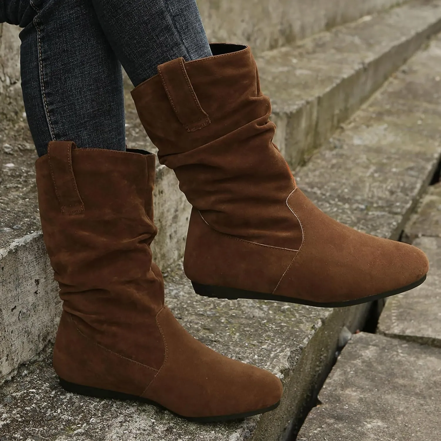 Women's Suede Slouchy Leather Boots Vintage Ruched Pull on Flat Heel Ankle Boots 2023 Fall Winter Fashion Booties