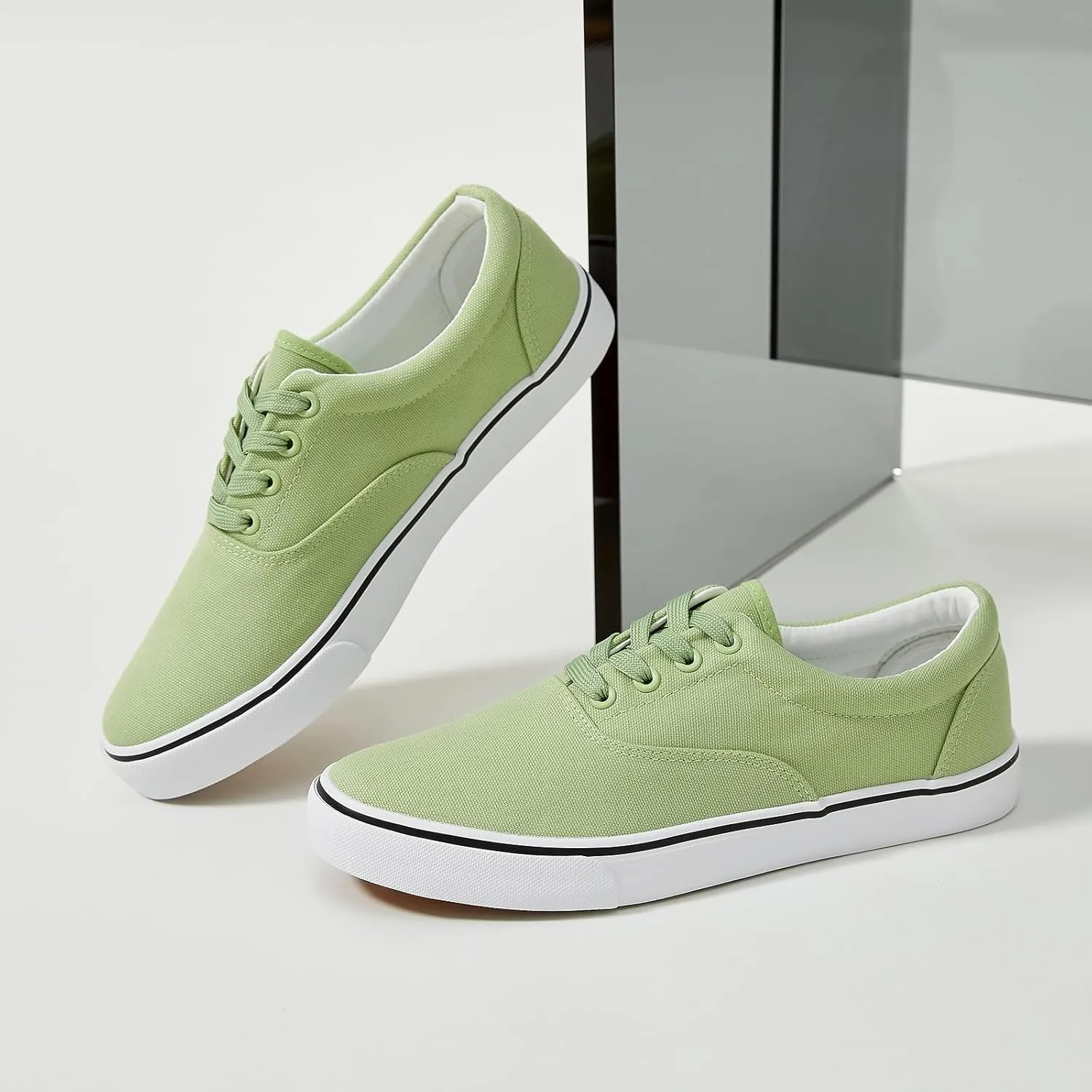 yageyan Men??s Low Top Canvas Walking Shoes Lace-up Fashion Sneakers Casual